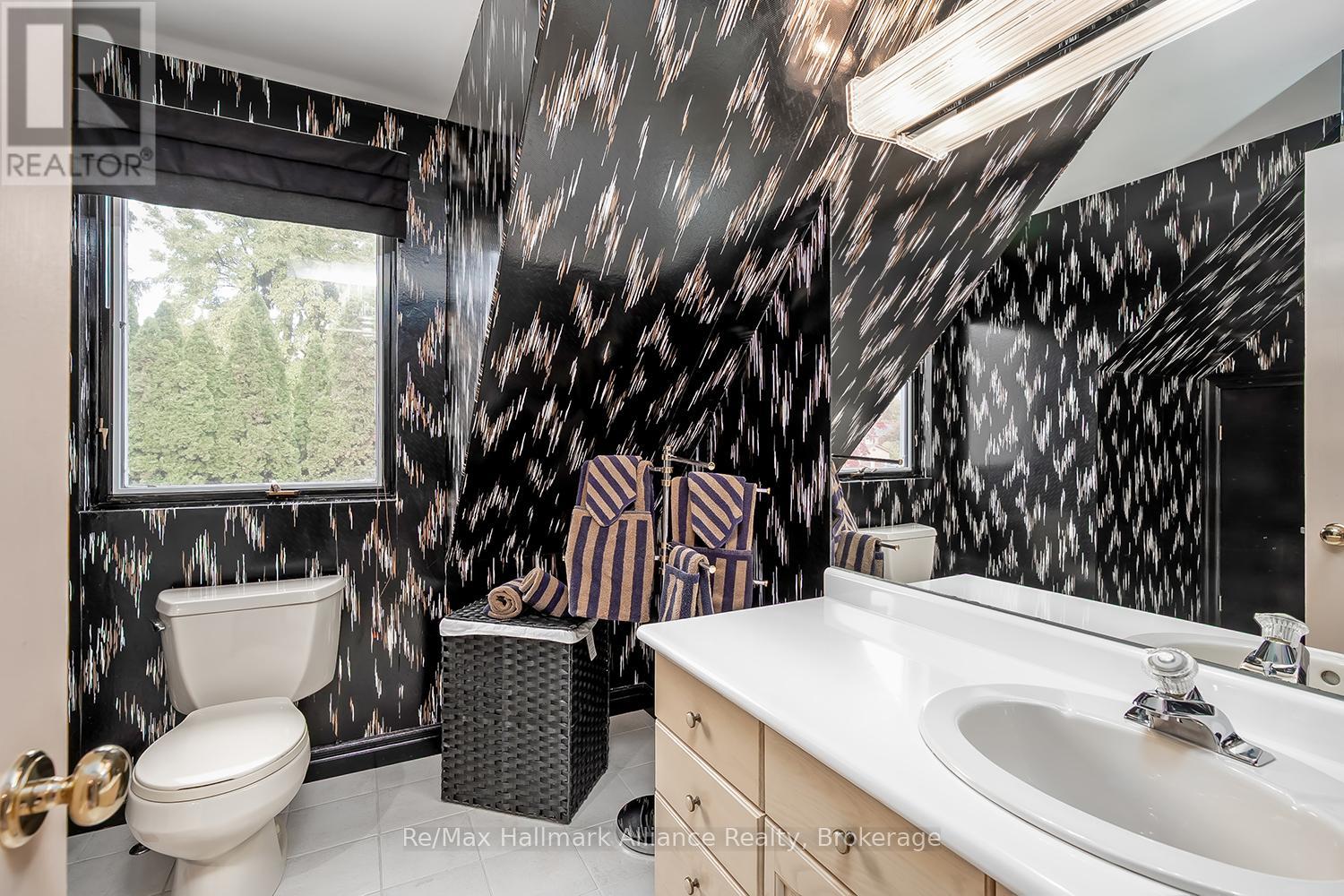 3206 SHORELINE DRIVE