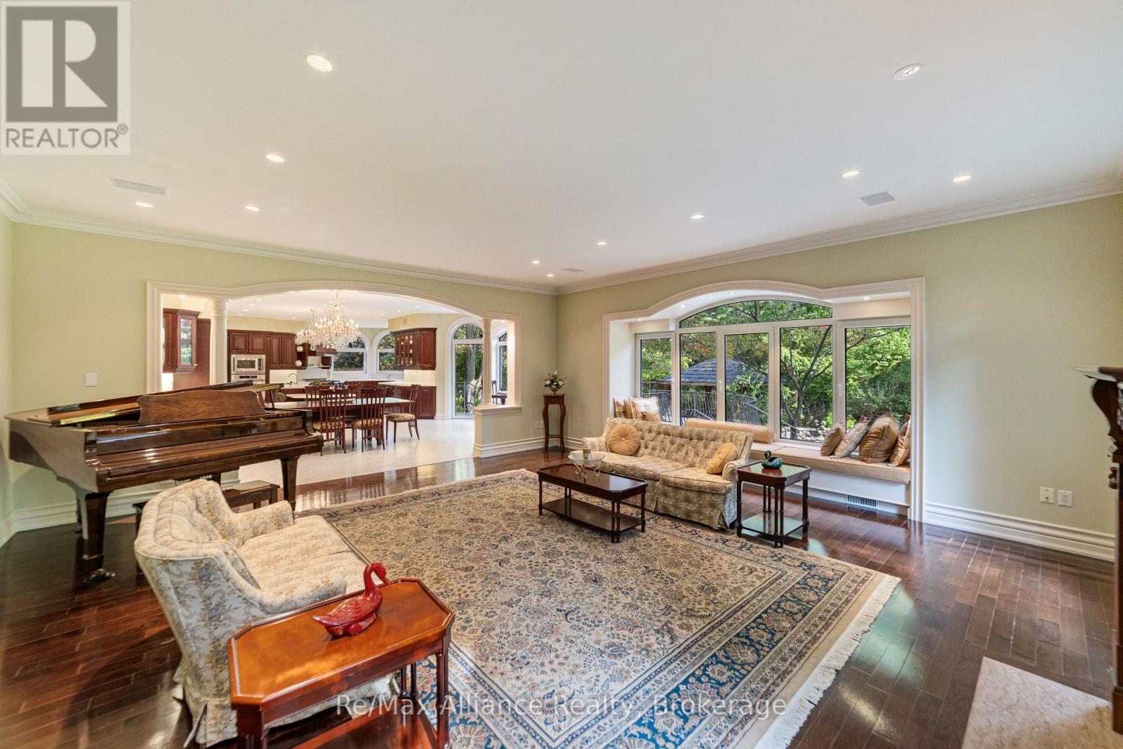 1024 LINBROOK ROAD