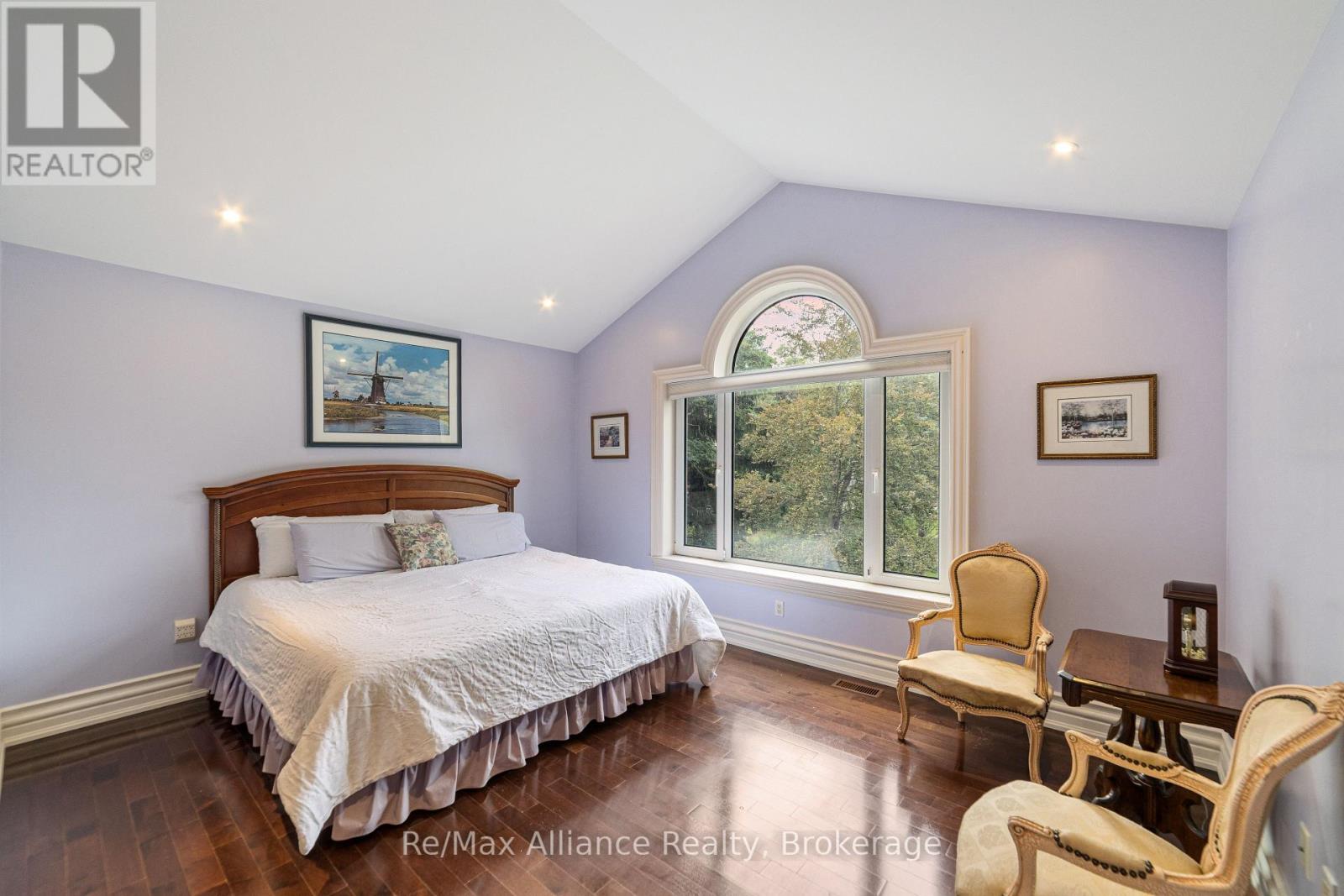 1024 LINBROOK ROAD