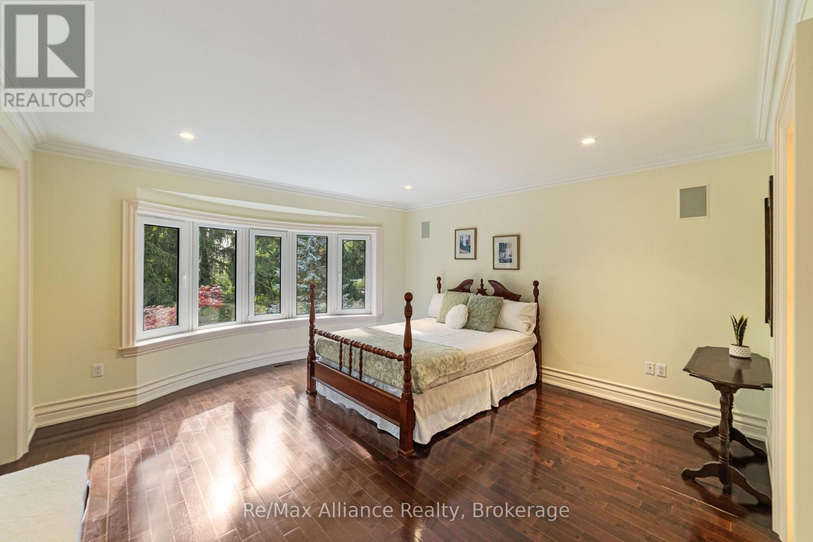 1024 LINBROOK ROAD