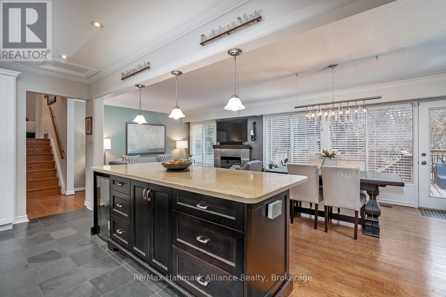 183 WESTMINSTER DRIVE