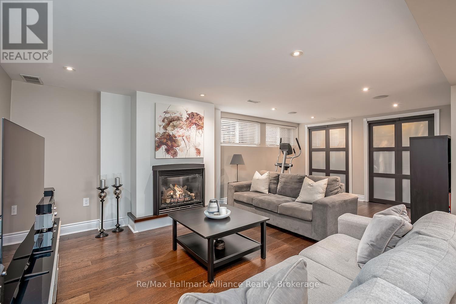 183 WESTMINSTER DRIVE