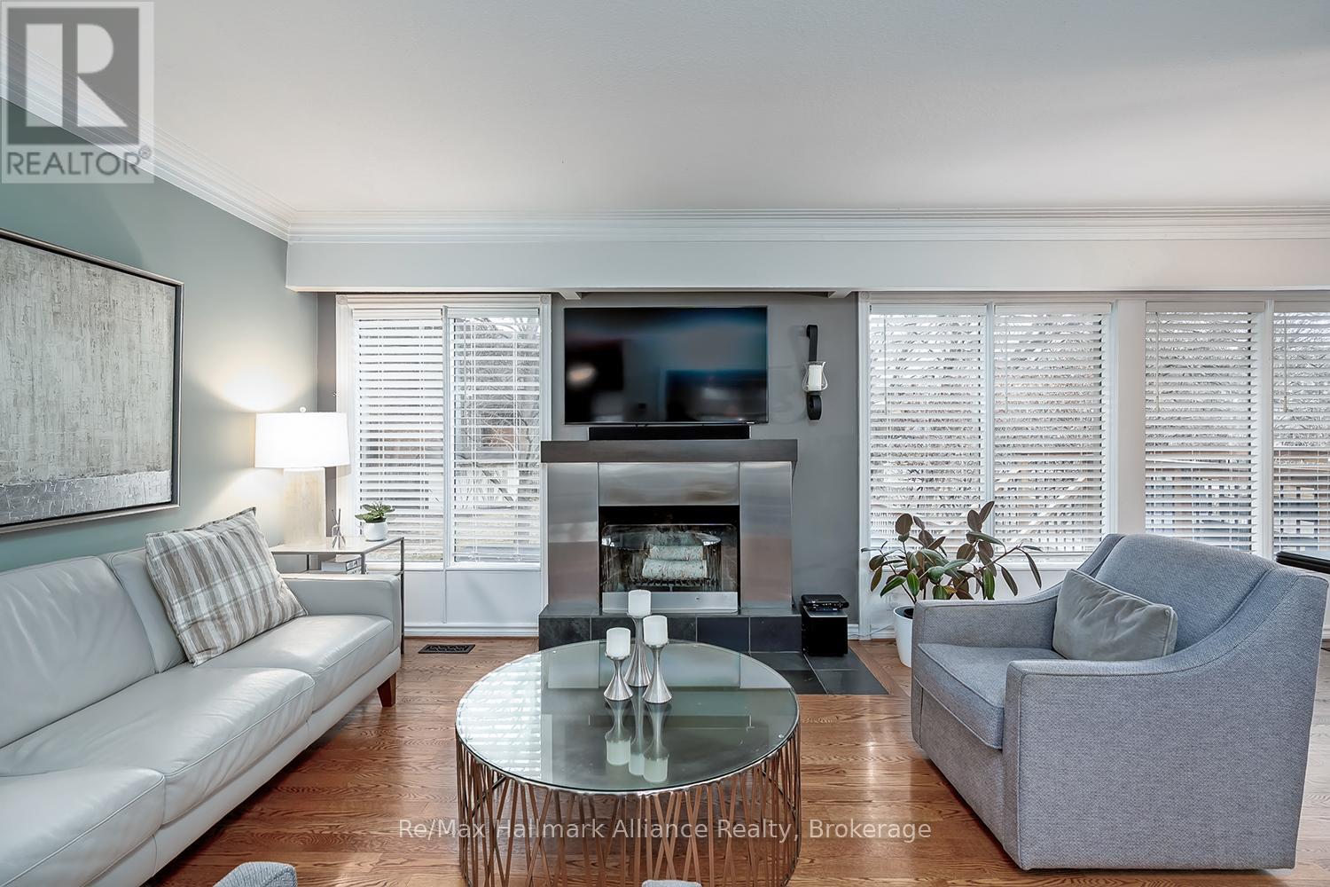 183 WESTMINSTER DRIVE