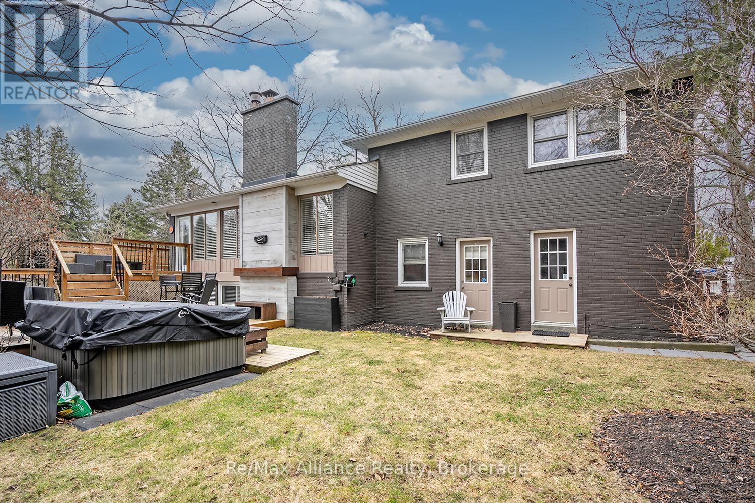 183 WESTMINSTER DRIVE