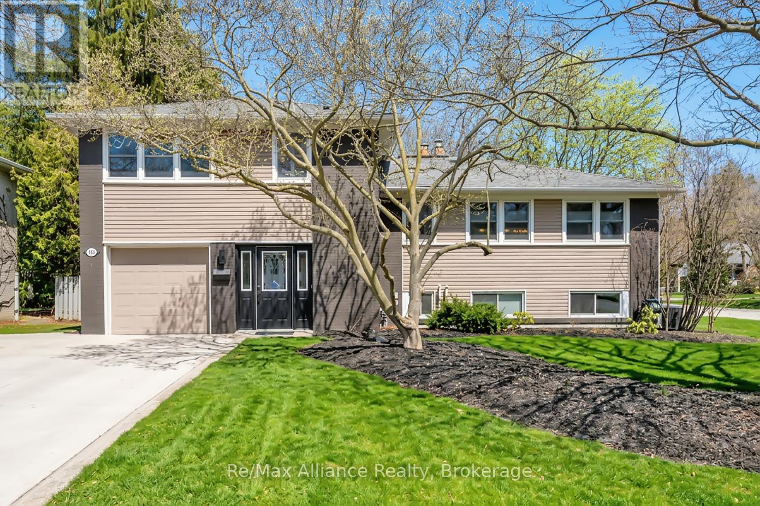 183 WESTMINSTER DRIVE