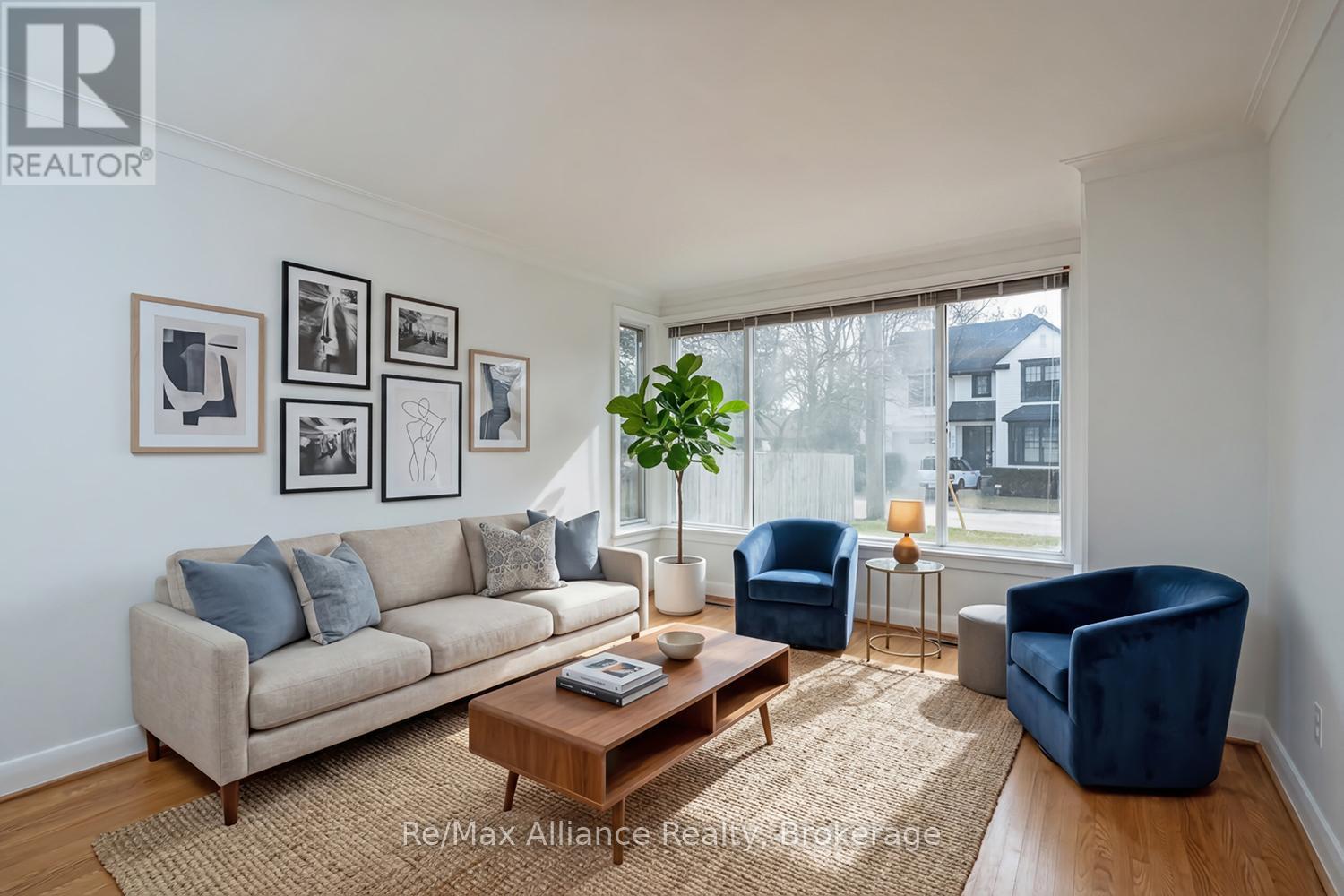 283 SPRUCE STREET