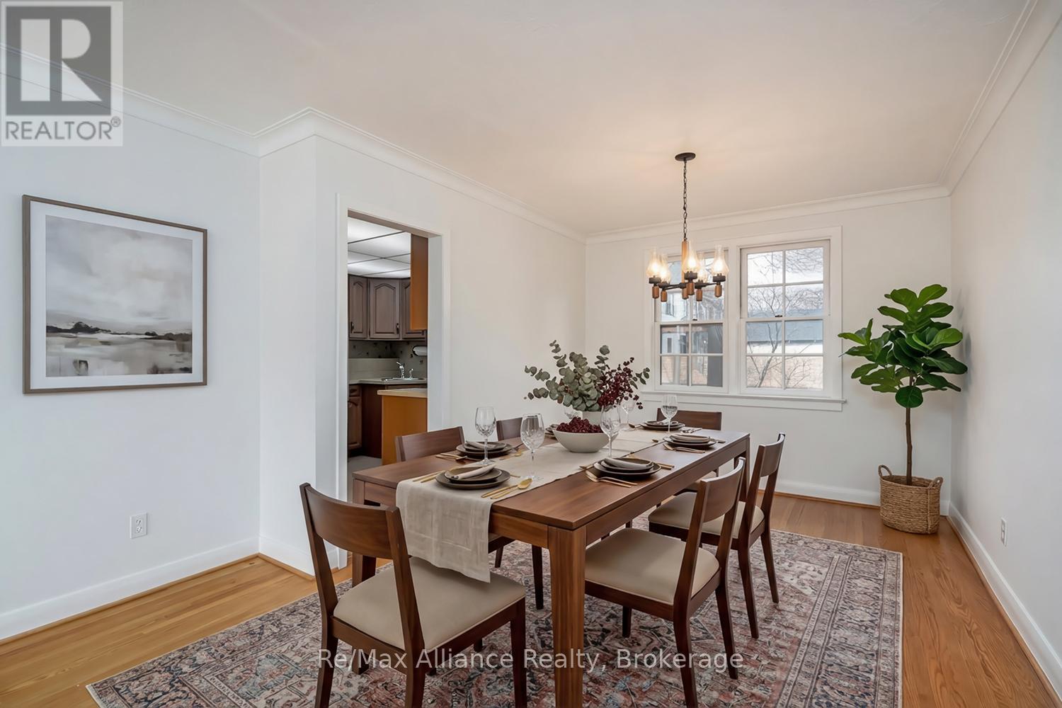 283 SPRUCE STREET