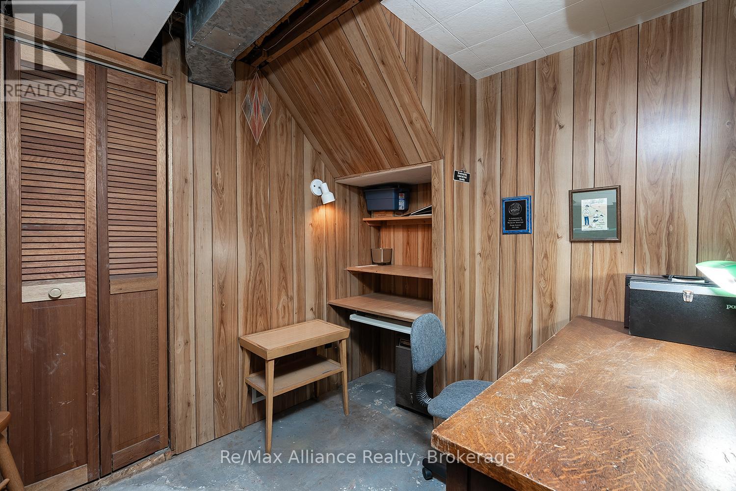 283 SPRUCE STREET