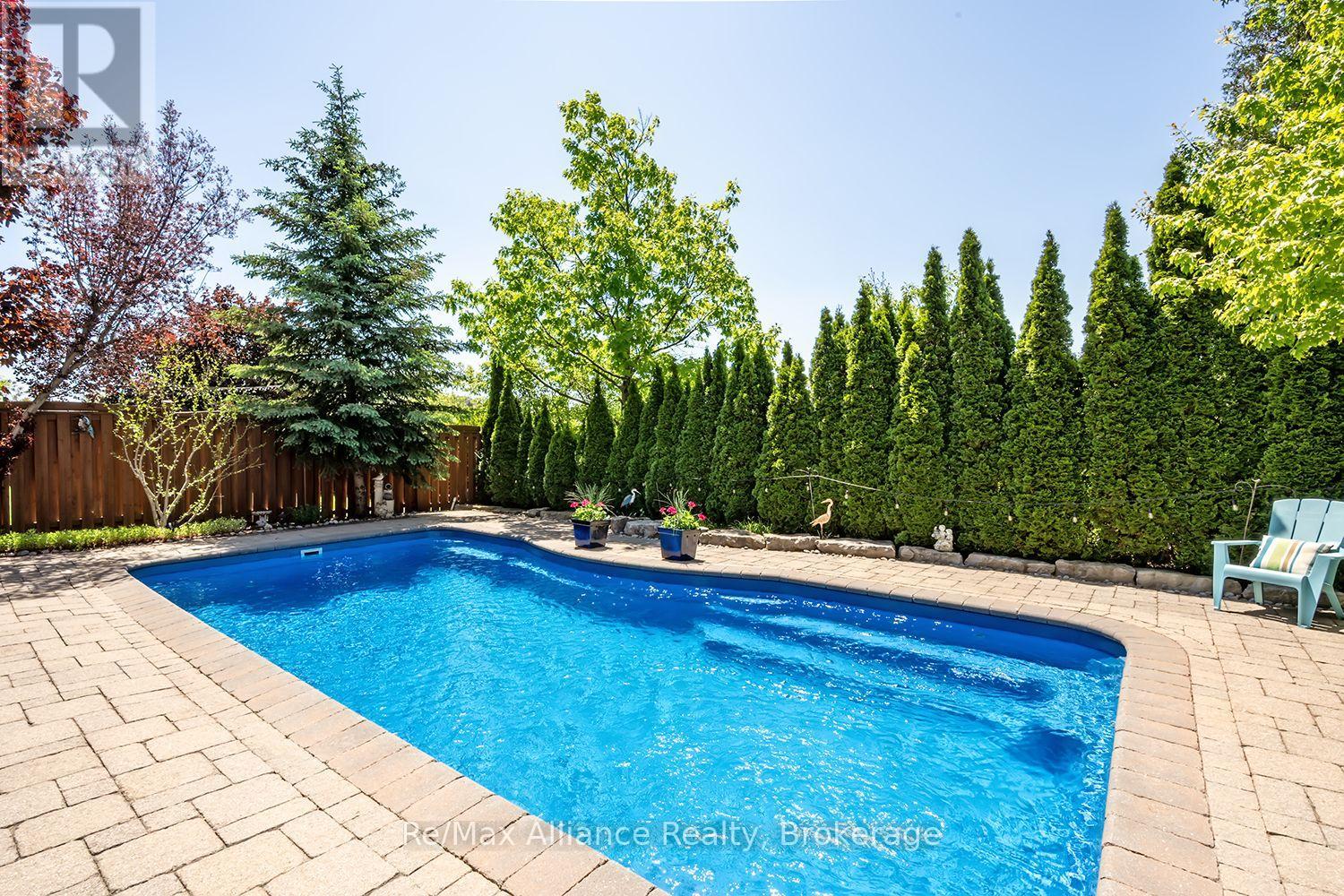 2489 WHISTLING SPRINGS CRESCENT