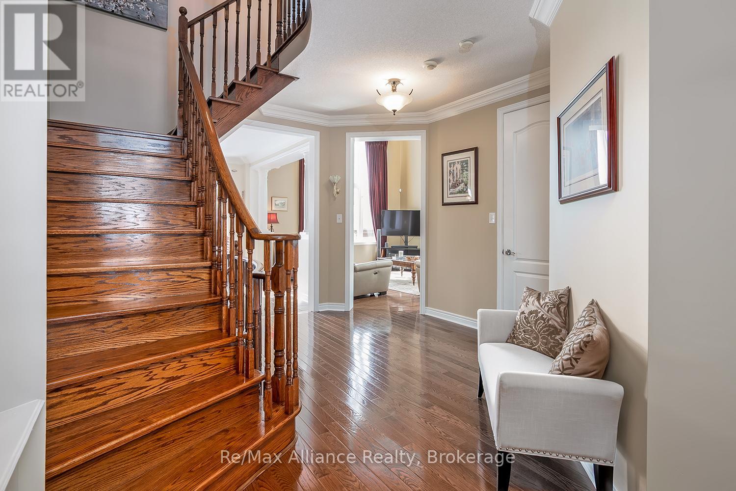2489 WHISTLING SPRINGS CRESCENT