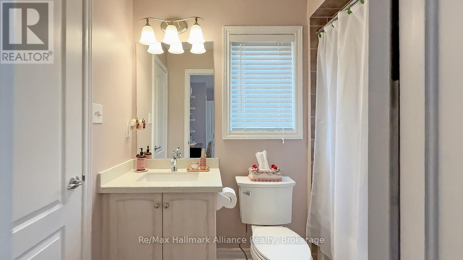 2489 WHISTLING SPRINGS CRESCENT