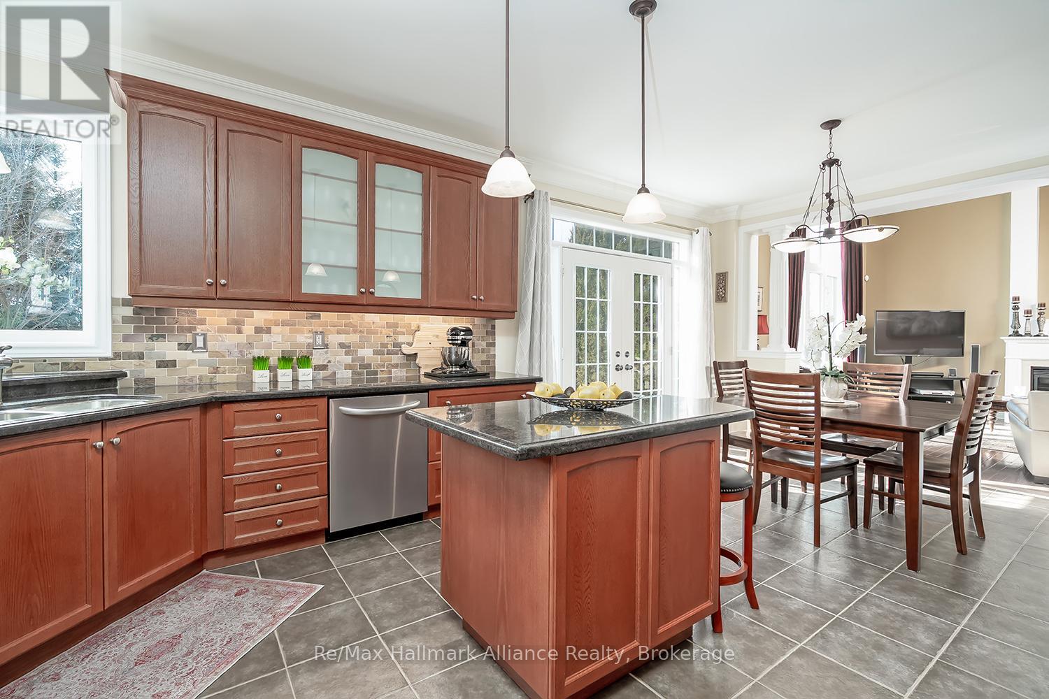 2489 WHISTLING SPRINGS CRESCENT