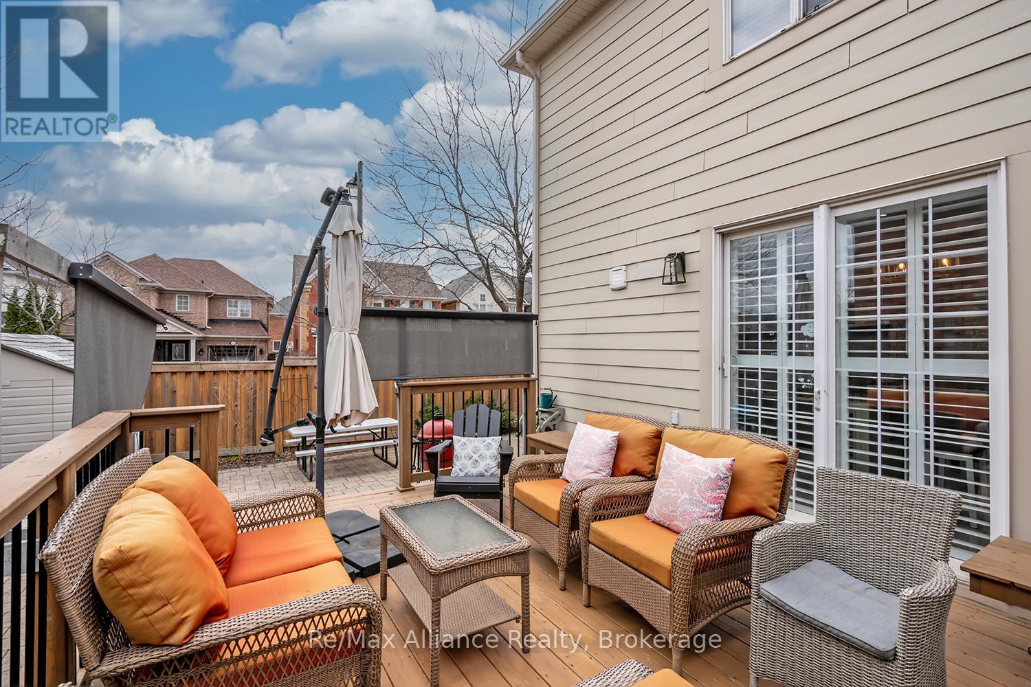 1246 ROBSON CRESCENT