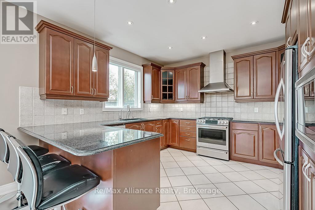1527 ARROWHEAD ROAD