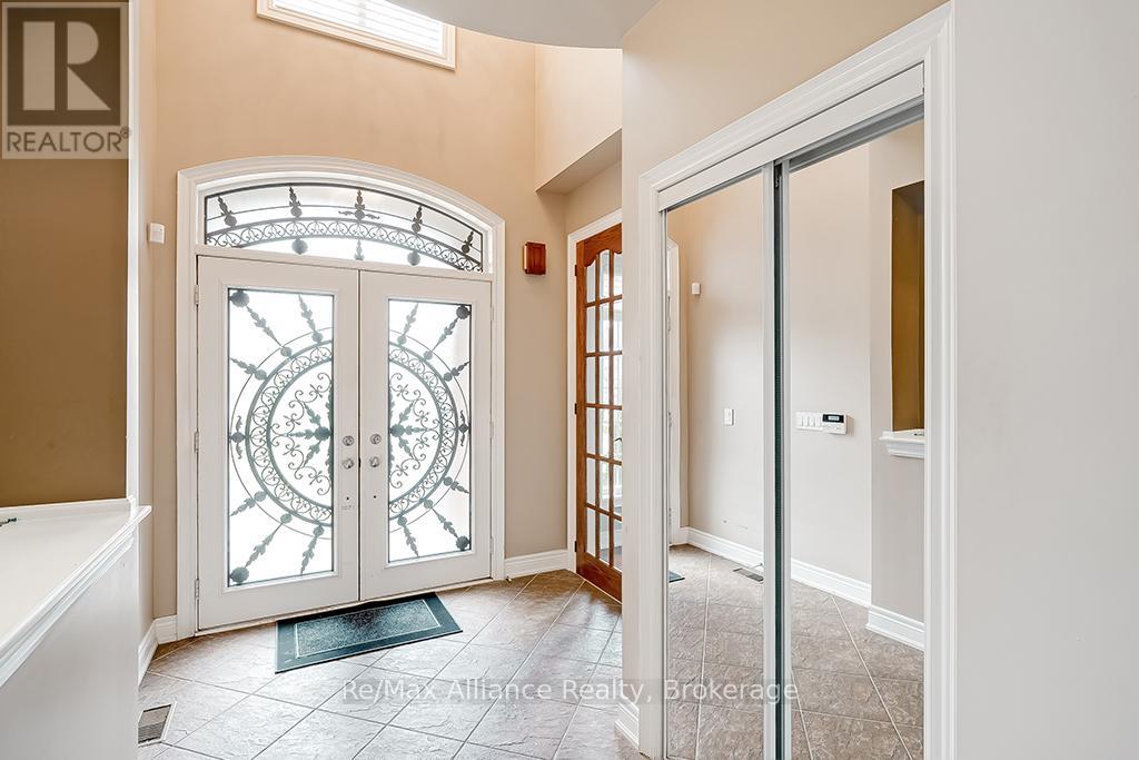 1527 ARROWHEAD ROAD