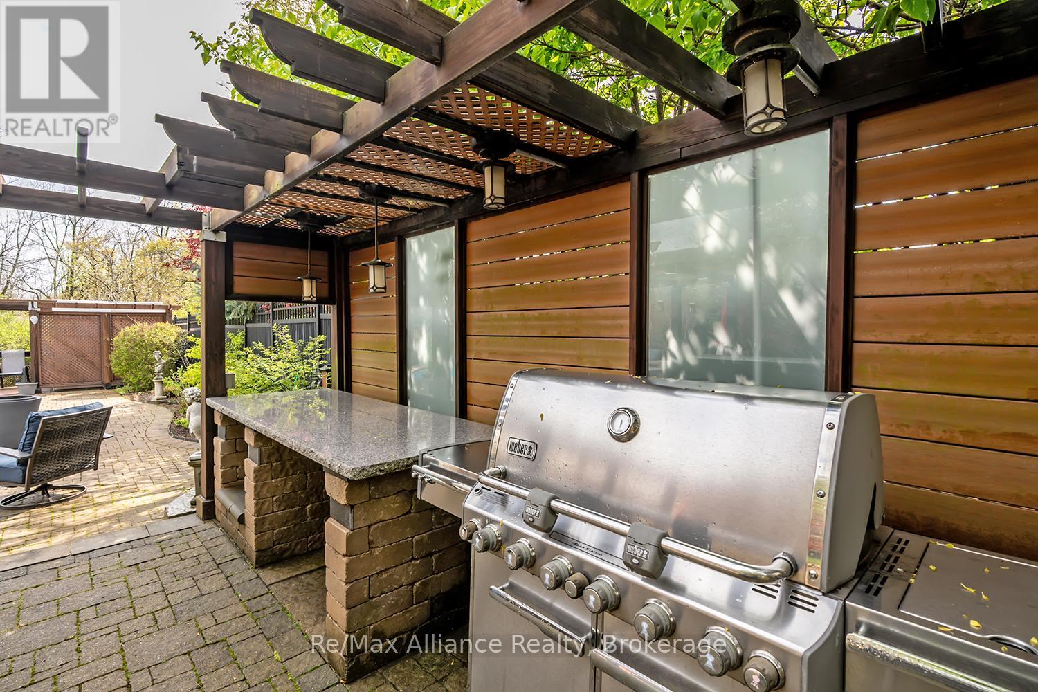 203 BURLOAK DRIVE