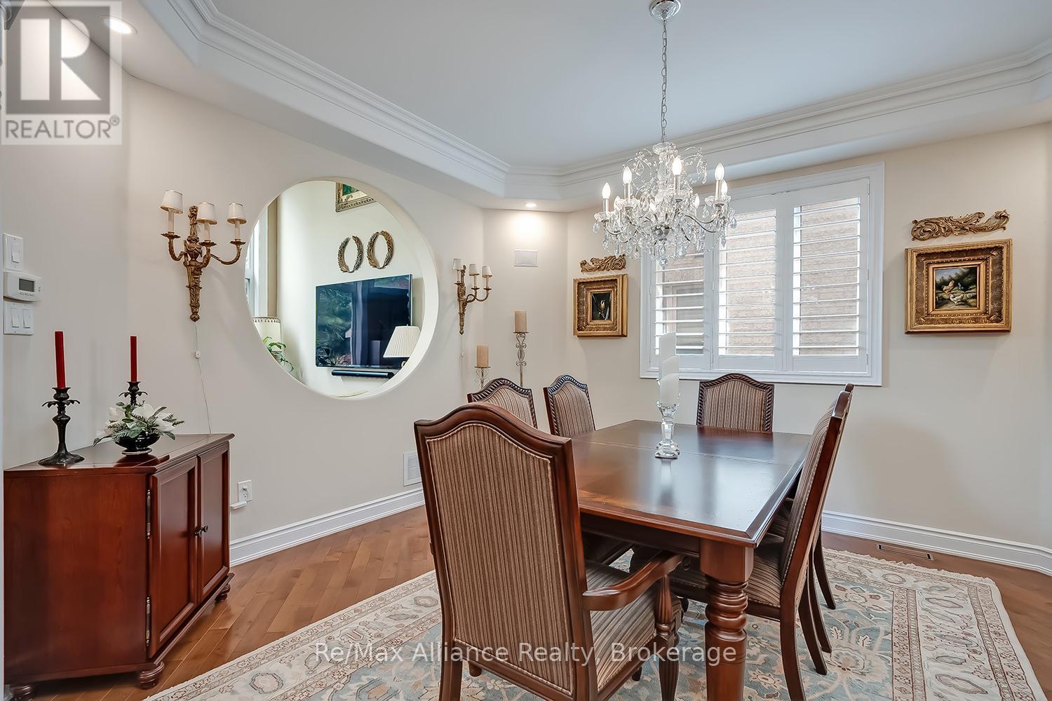 203 BURLOAK DRIVE