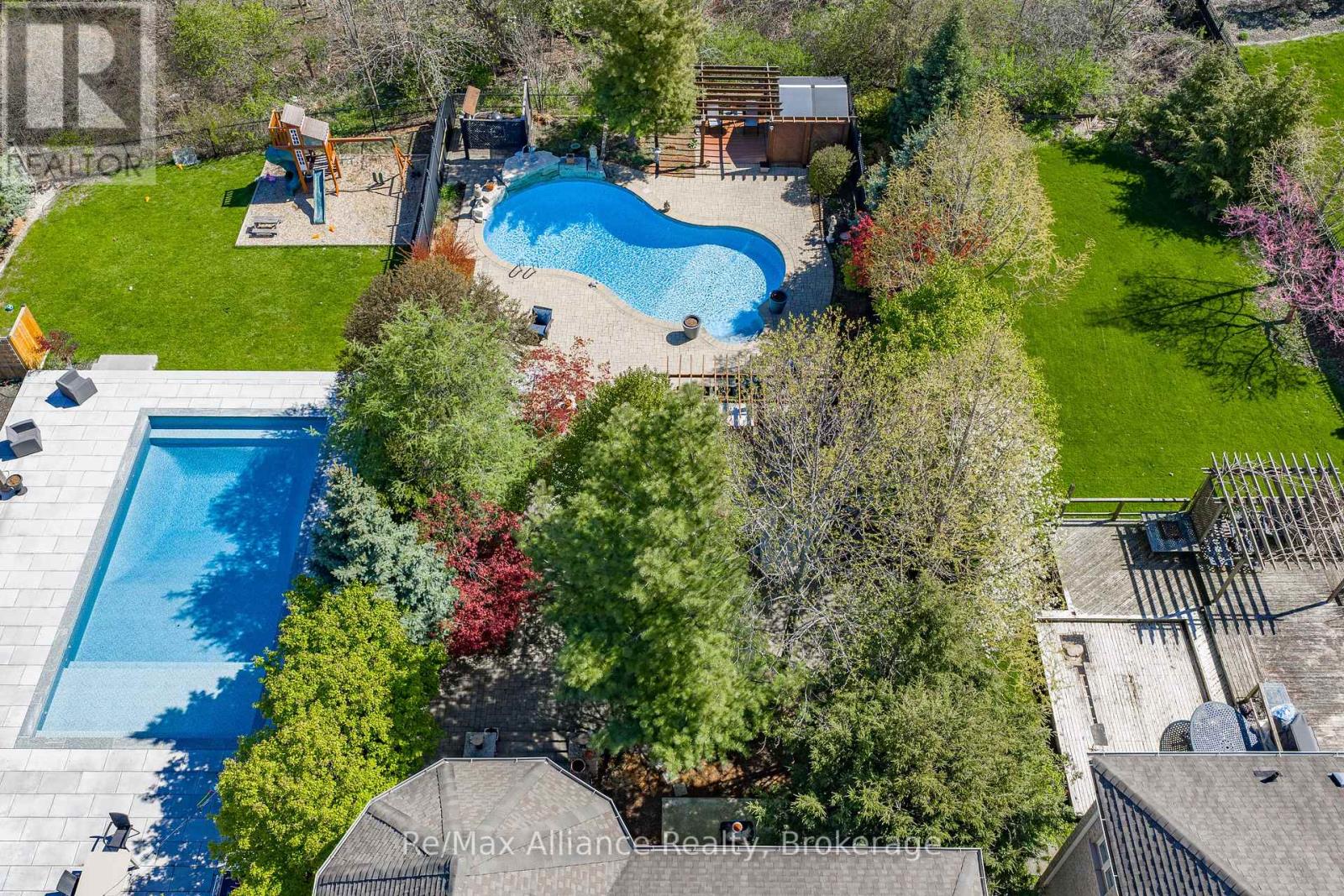 203 BURLOAK DRIVE