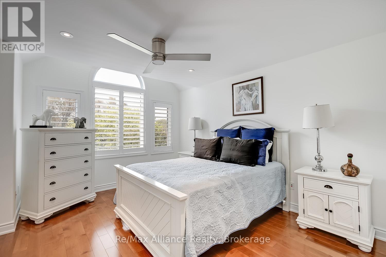 203 BURLOAK DRIVE