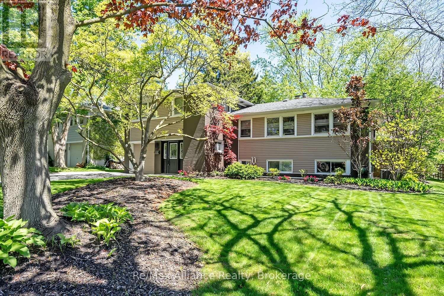 183 WESTMINSTER DRIVE