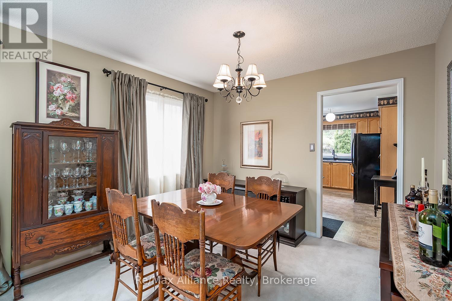 1969 GLENADA CRESCENT