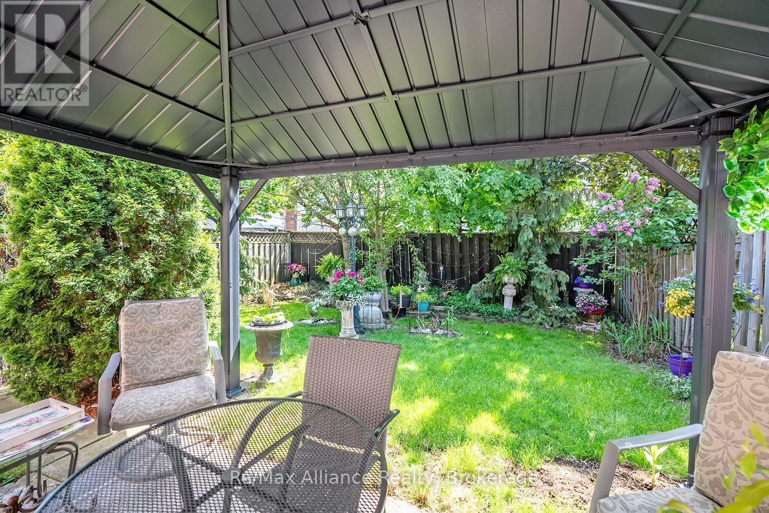 1969 GLENADA CRESCENT