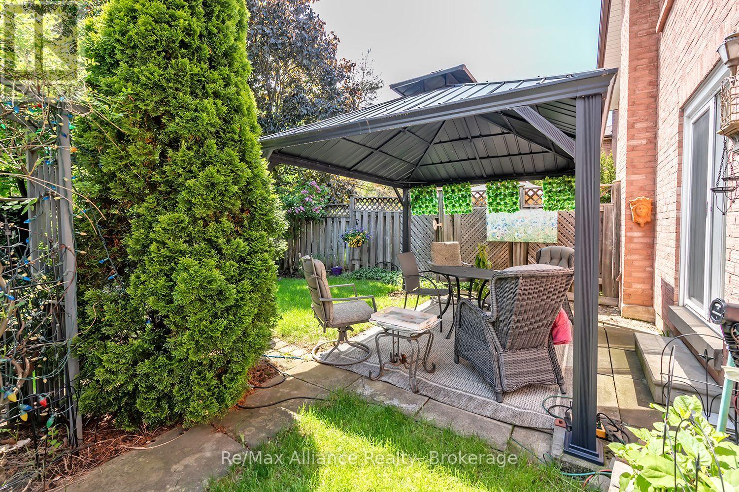 1969 GLENADA CRESCENT