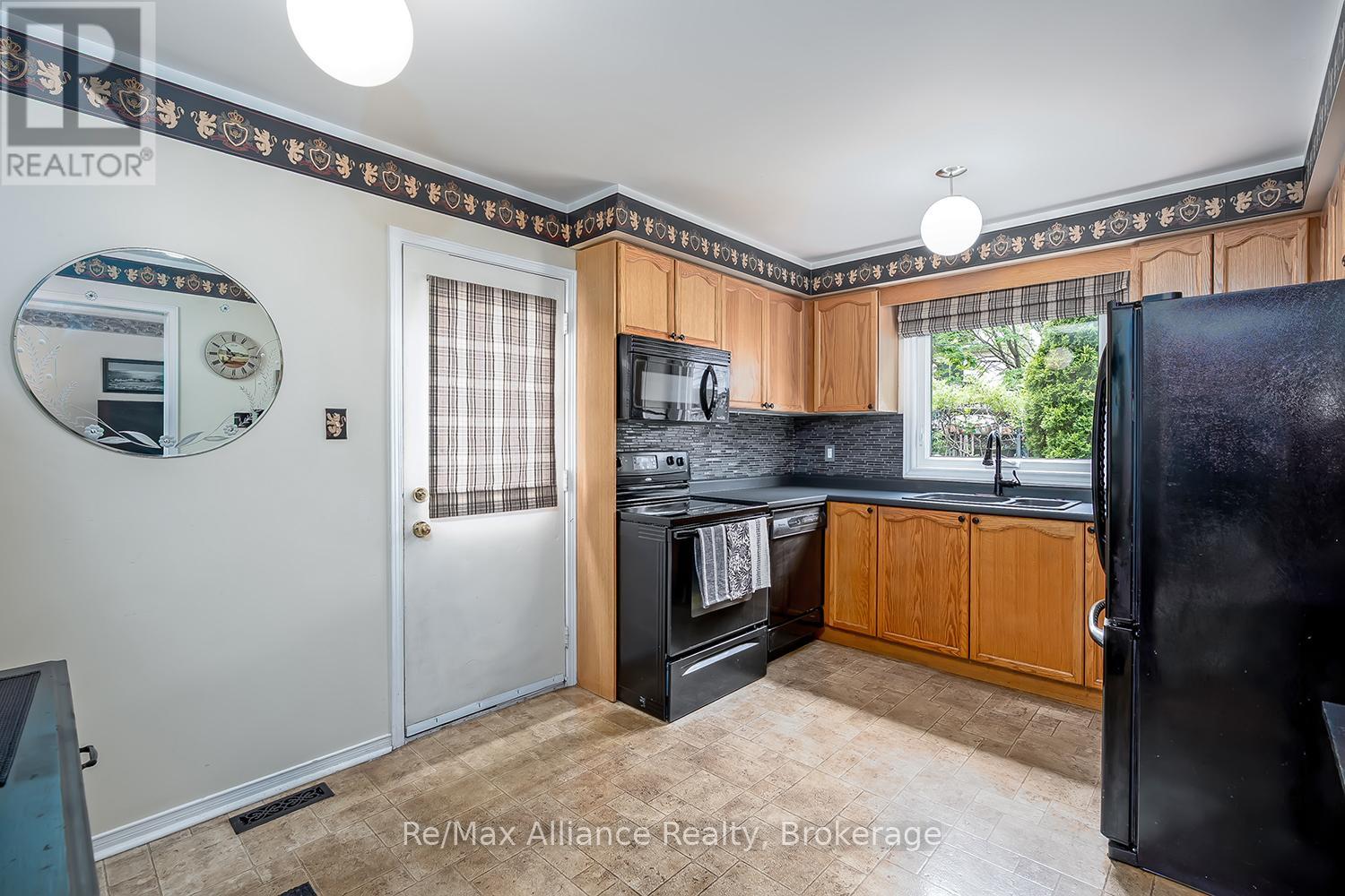 1969 GLENADA CRESCENT