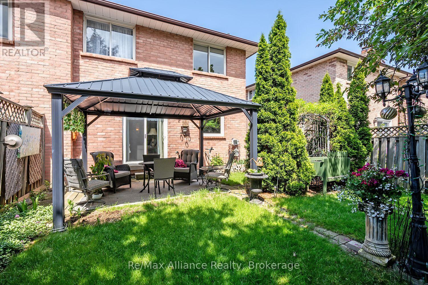 1969 GLENADA CRESCENT