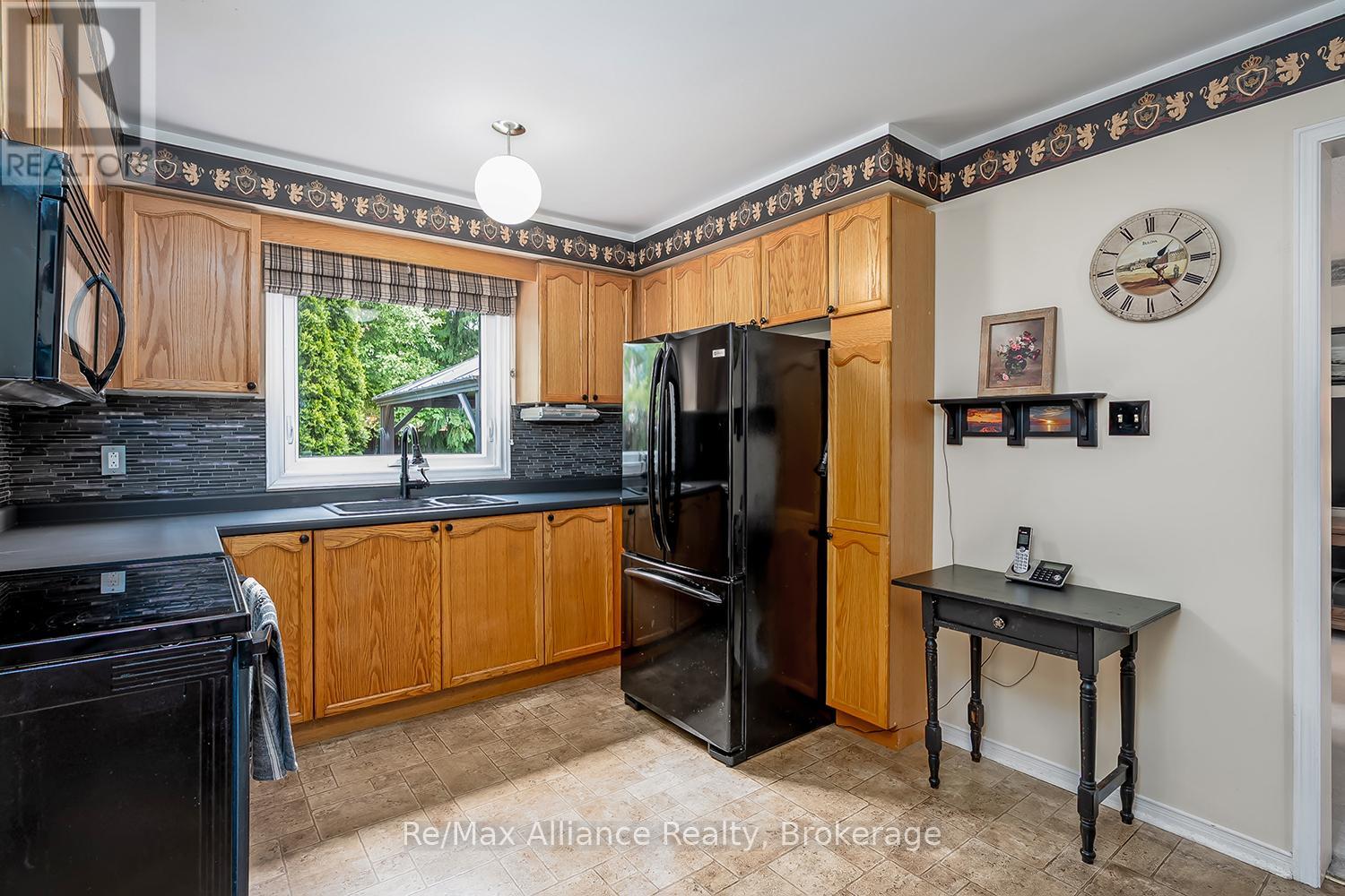 1969 GLENADA CRESCENT