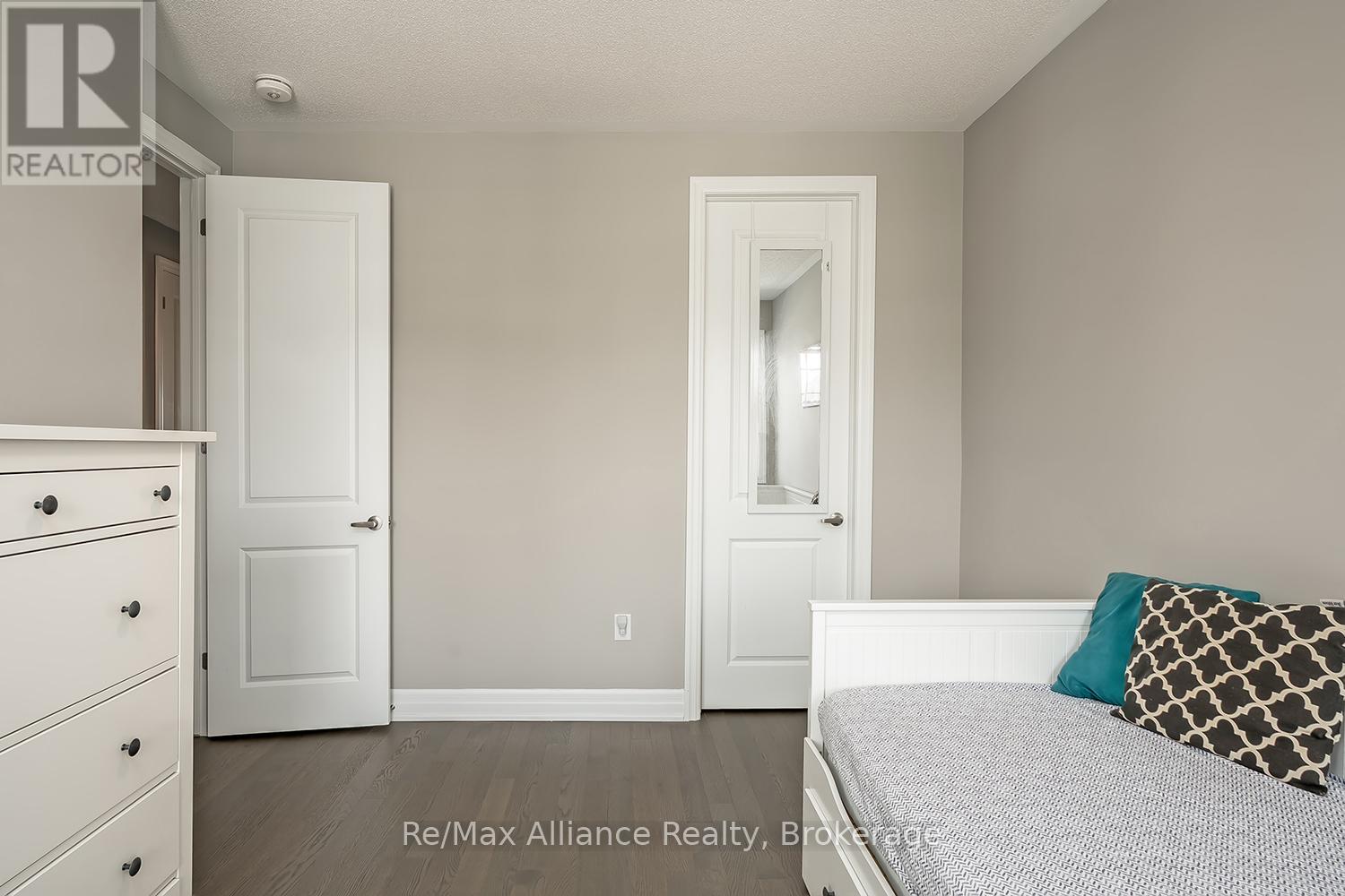 3291 HARASYM TRAIL
