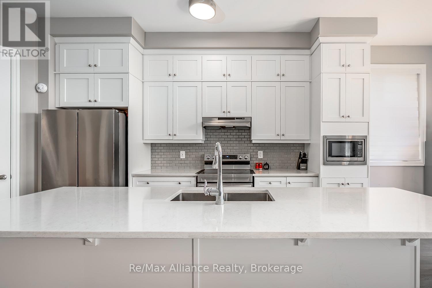 3291 HARASYM TRAIL
