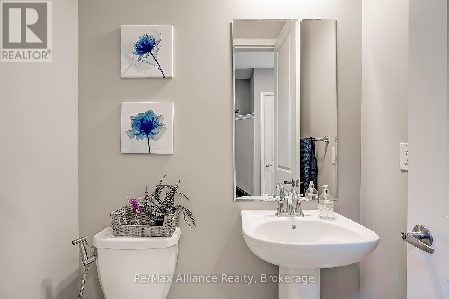 3291 HARASYM TRAIL