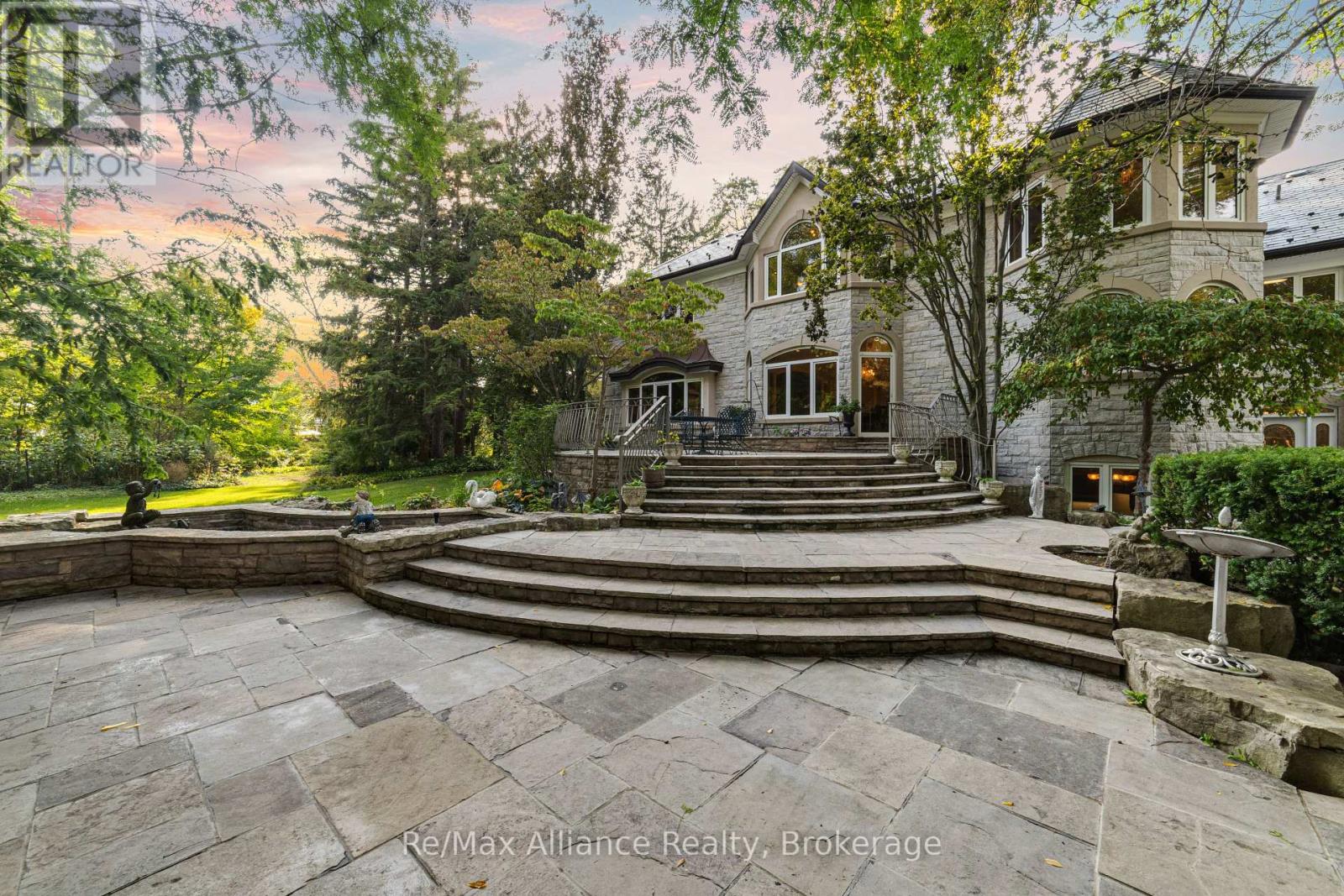 1024 LINBROOK ROAD