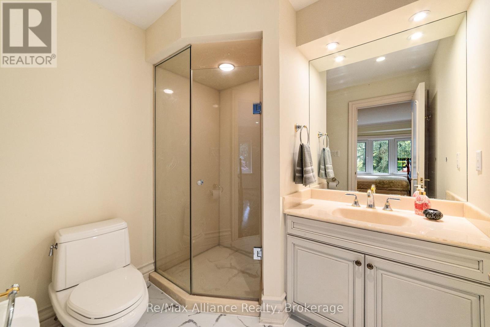 1024 LINBROOK ROAD