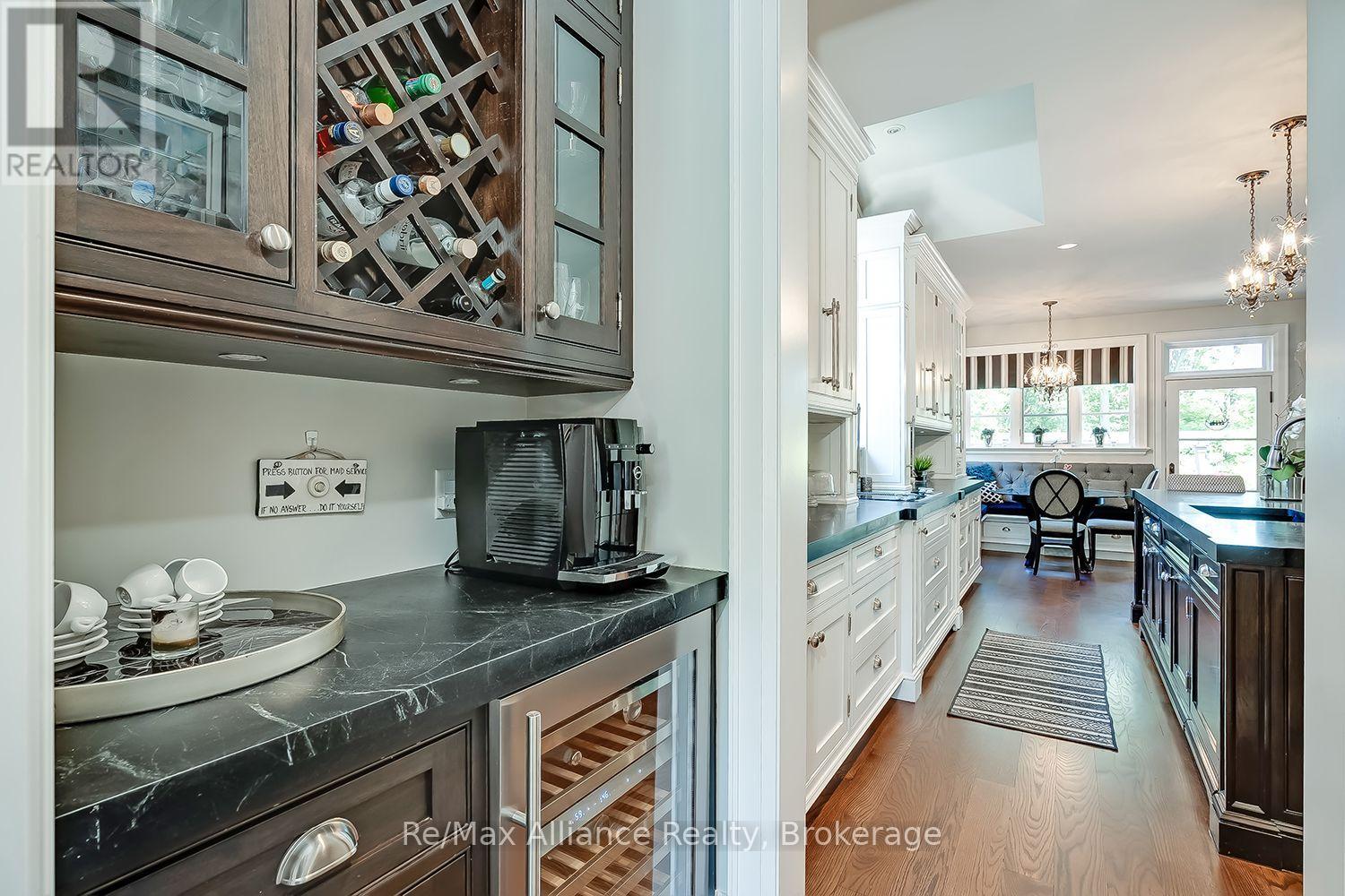 379 RIVER SIDE DRIVE