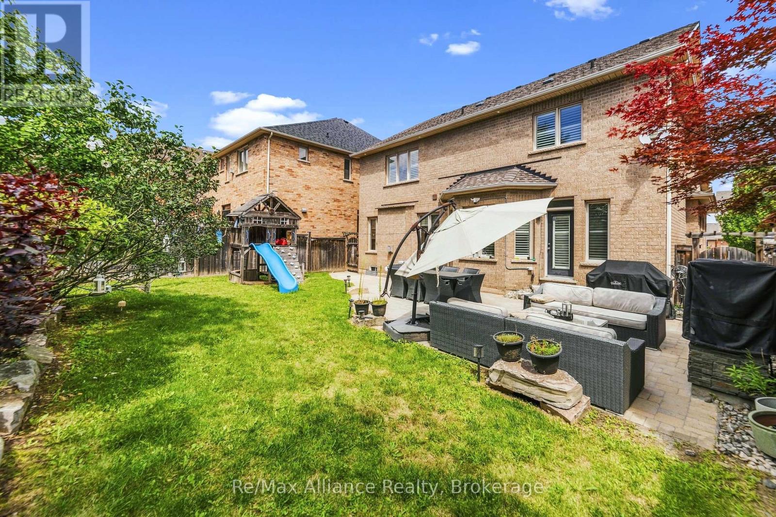 2404 RIDEAU DRIVE