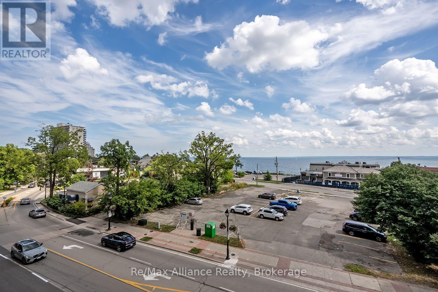 309 - 370 MARTHA STREET