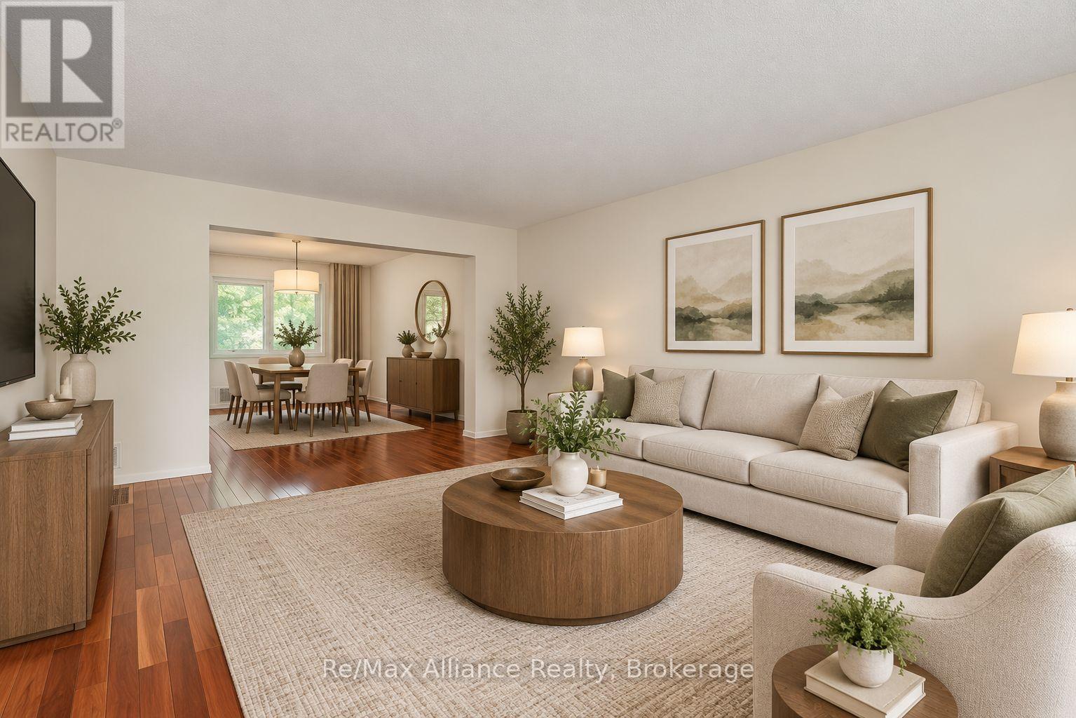 2454 WOKING CRESCENT
