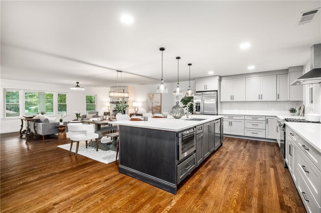 4251 Fontana Court