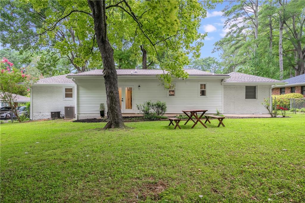 4251 Fontana Court