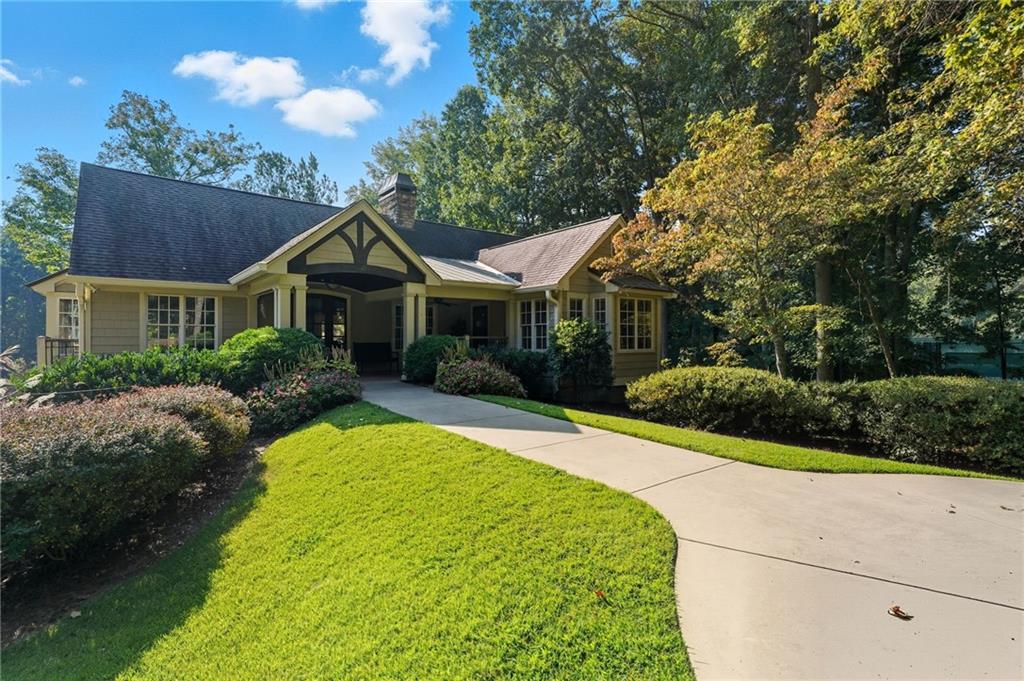 2466 Chimney Springs Drive