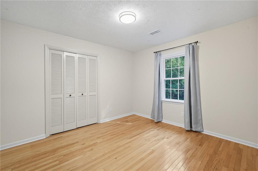 2466 Chimney Springs Drive
