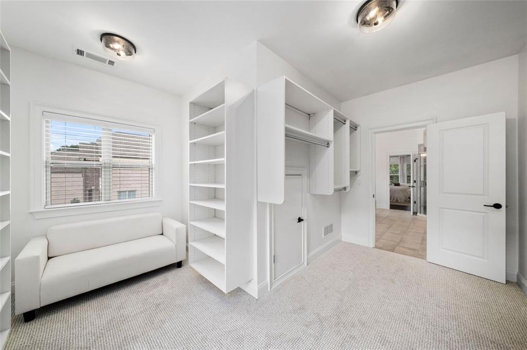 2930 Manorview Lane