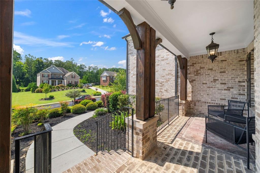 2930 Manorview Lane