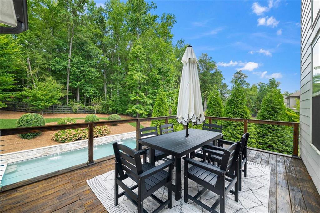 2930 Manorview Lane