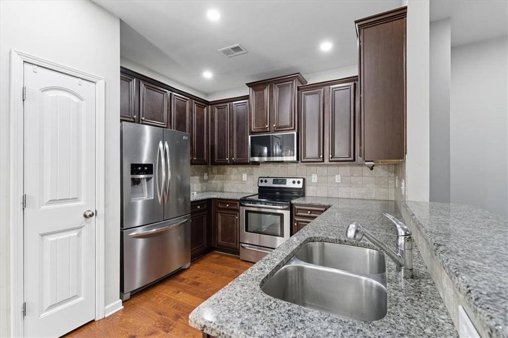 2363 Castle Keep Way