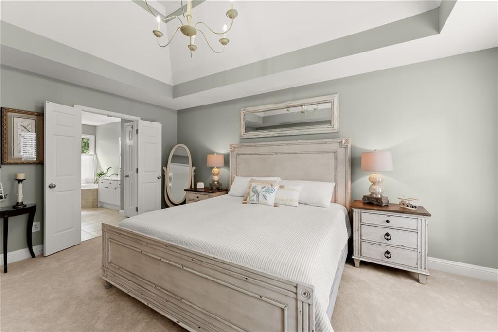 4015 Eyrie Farms Lane