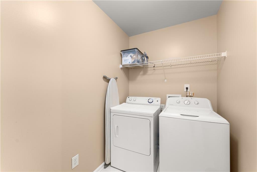 4015 Eyrie Farms Lane