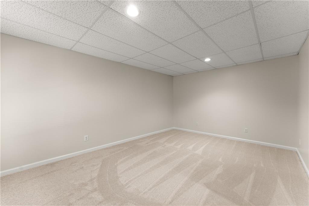 4015 Eyrie Farms Lane